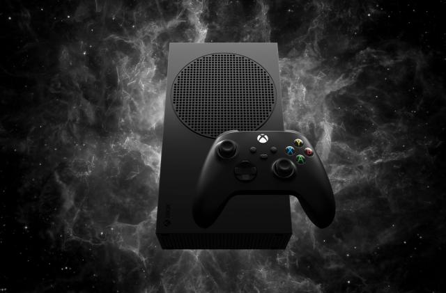 Image of new Xbox Series S console. 